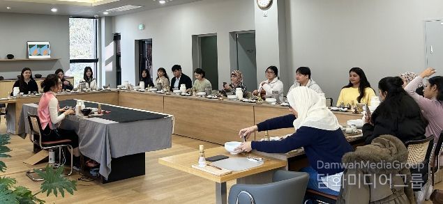 경상국립대학교(GNU) 국제처는 2월 12일 동계방학 외국인 유학생 문화탐방 행사를 개최했다.