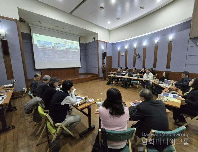 23일 안산 성호박물관에서 '2026년 안산시 박물관운영자문위원회'가 진행중이다.