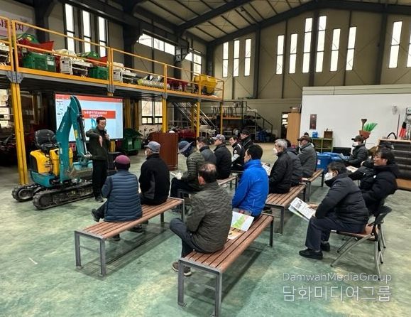 거제시, 농용굴삭기 안전운전 과정 현장실무교육