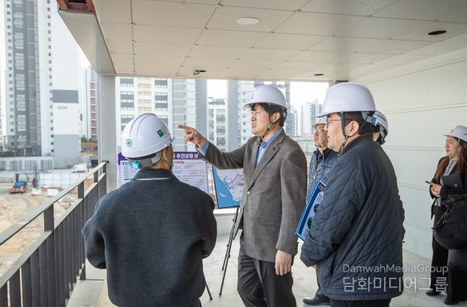 강범석 서구청장, 검단구 임시청사 현장 방문... “안전 최우선” 당부