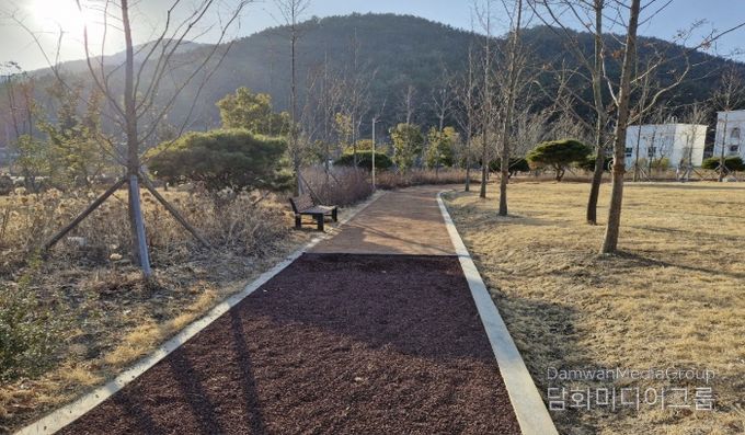 오감으로 걷는‘도산면 맨발걷기길’조성