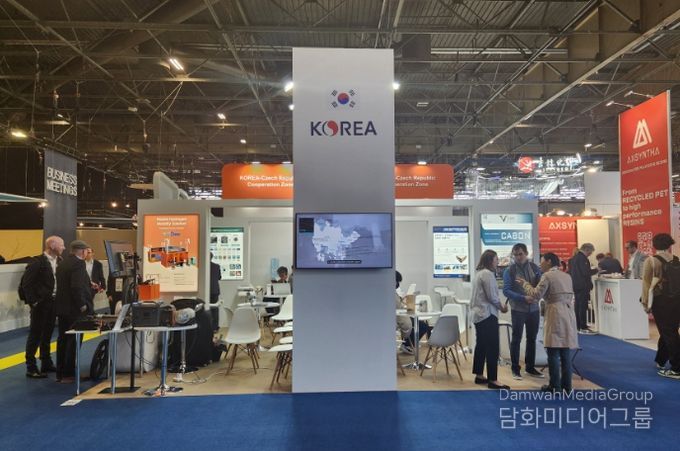 세계 최대 파리 복합소재 전시회 경남소재 나노기업 공동홍보관