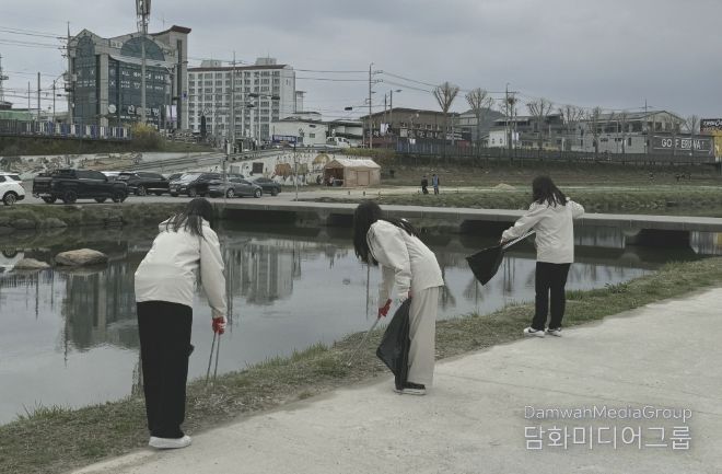 보은군, 군민 참여 봄맞이 대청소로 벚꽃길 축제 맞이