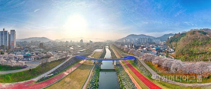정읍시, ‘2026 벚꽃축제’ 3일 화려한 개막…“연분홍빛 봄의 향연”