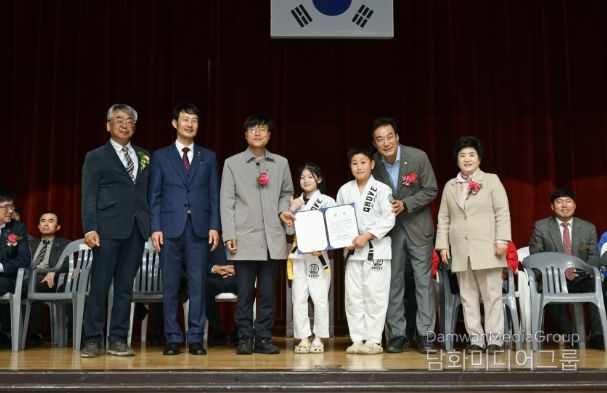 열띤 승부와 화합의 장...거제시장배 전국 주짓수대회 성료
